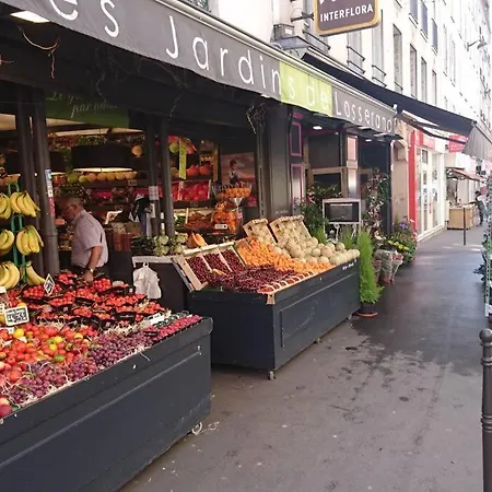 10 Mns From Champs-elysees, Quiet Apartment